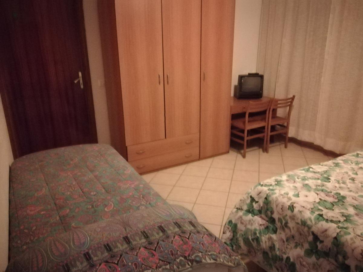 Hotel Il Caminetto Санта Фиора Екстериор снимка